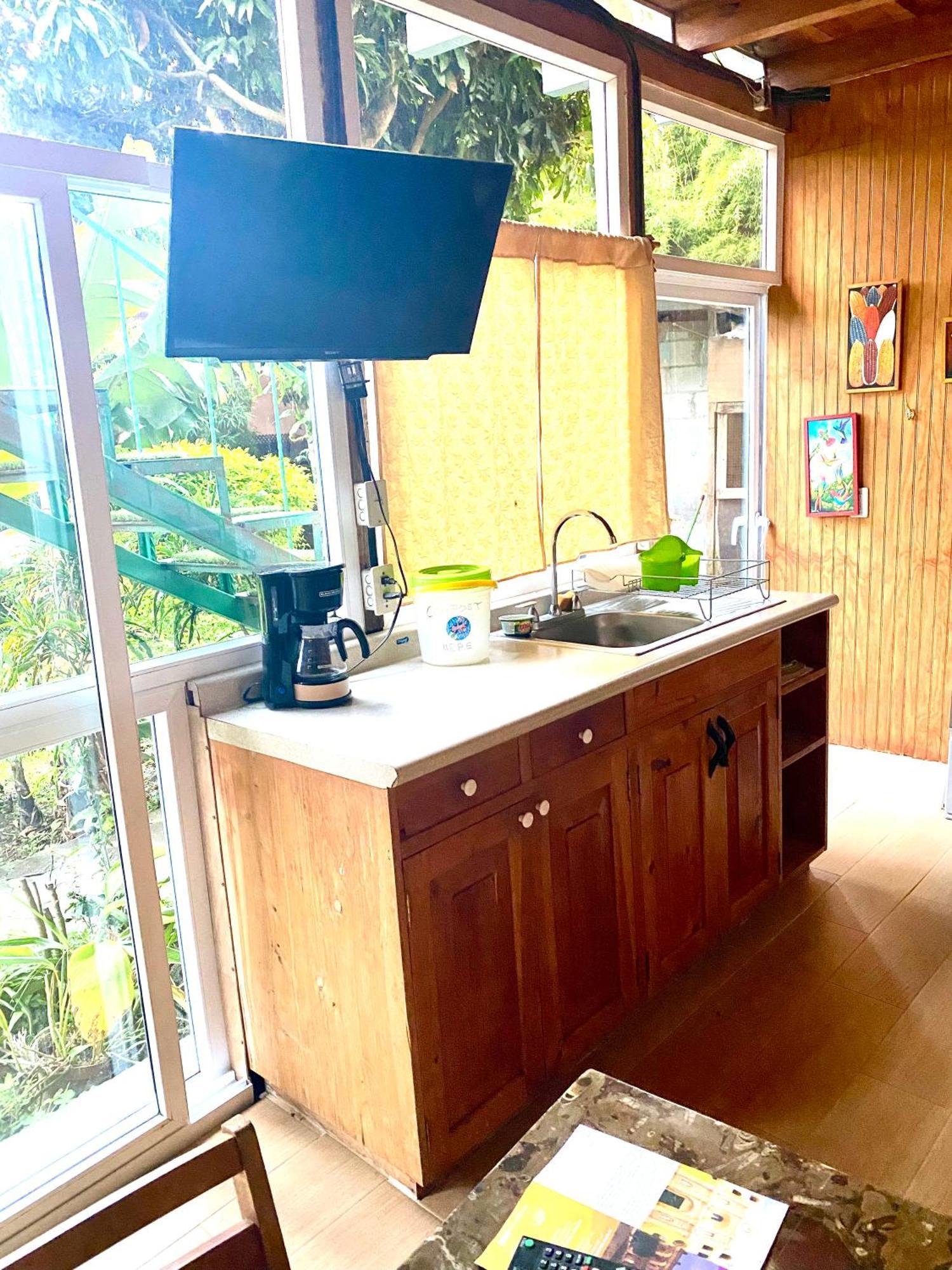 Lake Front Cabin At Los Elementos Санта Круз Ла Лагуна Екстериор снимка