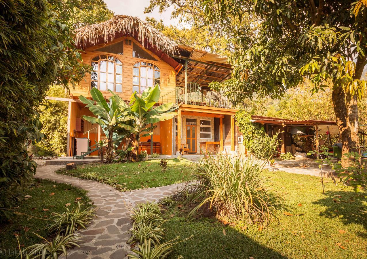 Lake Front Cabin At Los Elementos Санта Круз Ла Лагуна Екстериор снимка