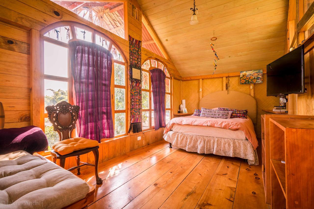 Lake Front Cabin At Los Elementos Санта Круз Ла Лагуна Екстериор снимка
